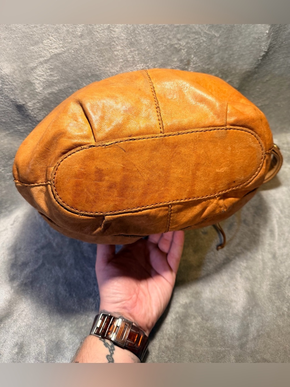 Lucky Brand Caramel Leather Fold Over Shoulder Bag - Picture 9 of 11